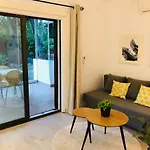 Puerto Banus Flores شقة ماربيا